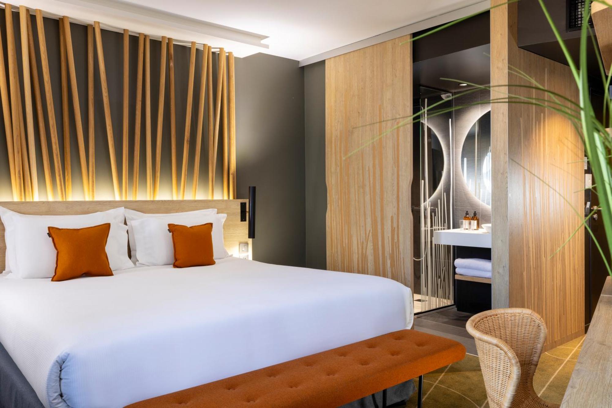Golden Tulip Centre St Roch Hotel 4*